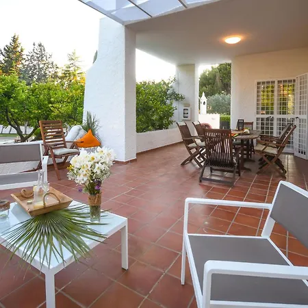 Bianca فيلة بولينيانو آ ماري